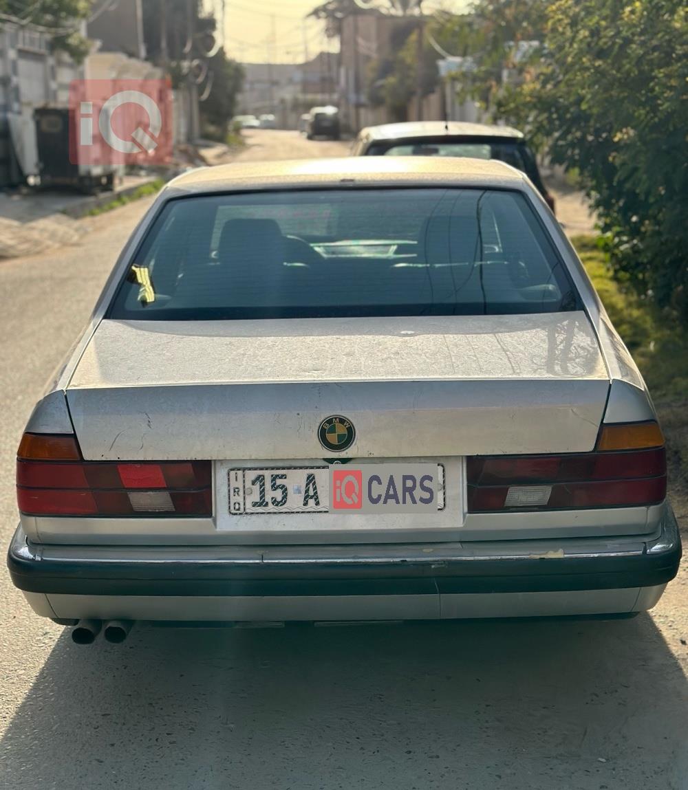 بي ام دبليو الفئة 7